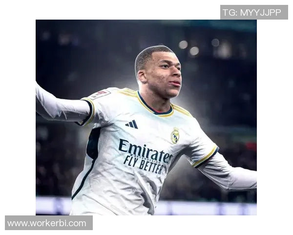 聚焦世界足球历史最强中锋球星的辉煌与影响力解析