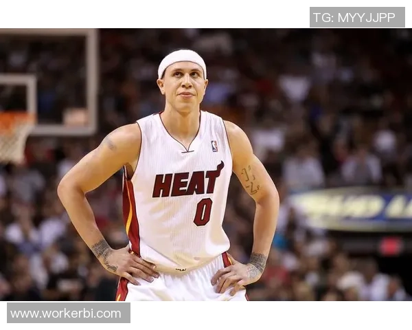 阿德辉煌与低谷并存的绿茵人生深度解读